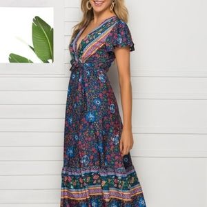 Suvimuga Floral Wrap Dress
